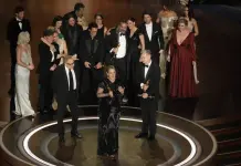 Oppenheimer se alza con el premio a Mejor Película