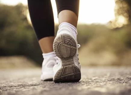 Estudio revela los beneficios de caminar después de cada comida