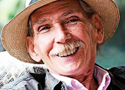Fallece a los 80 años el poeta, ensayista y columnista Eduardo Escobar