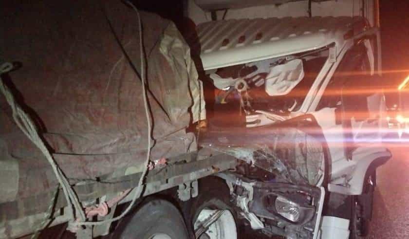 Choque de tráileres dejó un lesionado en Libramiento Oriente Choque de tráileres dejó un lesionado en Libramiento Oriente