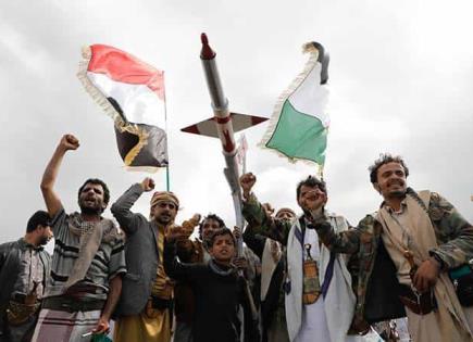 Estados Unidos ataca depósitos en áreas hutíes en Yemen