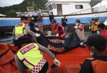 Tragedia marítima: Naufragio de refugiados rohinya en Indonesia