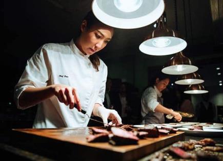 42.1% de mujeres en gastronomía sufre abuso físico en el trabajo