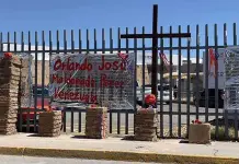 Recuerdan a víctimas del incendio en estación migratoria