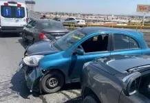 Video | Carambola en distribuidor Benito Ju&aacute;rez deja cuantiosos da&ntilde;os