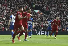 Liverpool toma el liderato en la Premier League