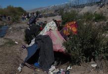 Desesperación y obstáculos en la frontera México-Estados Unidos