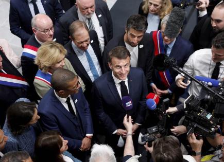 Macron desmiente implicación de Francia y Ucrania en ataque