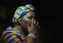 Escándalo de corrupción en Sudáfrica: Arresto de exjefa parlamentaria