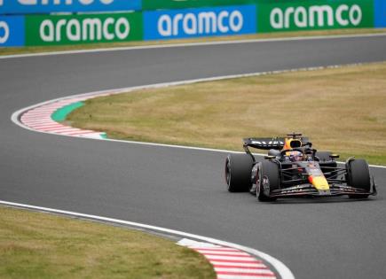 Checo y Verstappen dan golpe de autoridad en la Práctica Libre 1 de Japón