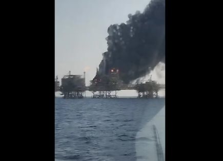 Accidente con heridos en plataforma petrolera de Pemex en el mar