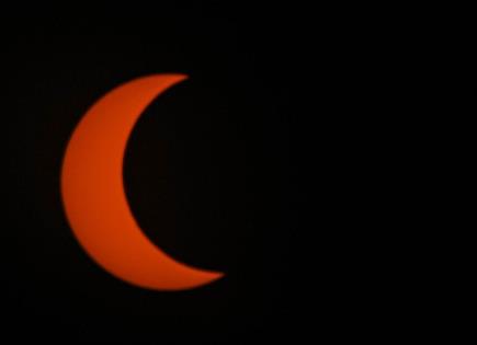 Entérate | ¿Cómo observar el Eclipse solar sin riesgos?