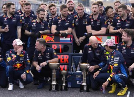 Red Bull se Impone en la F1 con Max Verstappen y Checo Pérez en el GP de Japón 2024