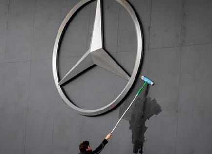 Trabajadores de Mercedes-Benz en Tuscaloosa buscan sindicarse