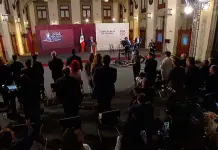 Reuni&oacute;n de AMLO y gobernadores para hablar de salud
