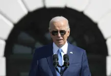 Biden considera solicitud de Australia sobre Julian Assange