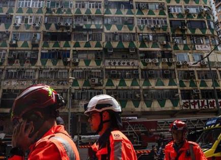Incendio en edificio de HK; 5 muertos