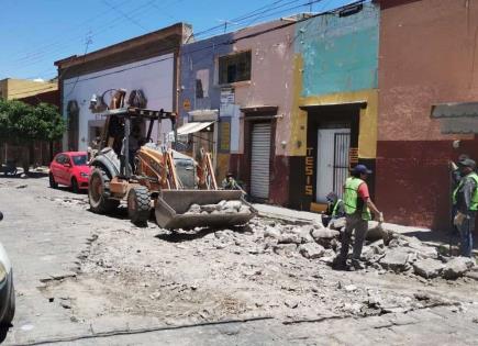 Cierran tramo de Vallejo por obras en Barrio de San Miguelito
