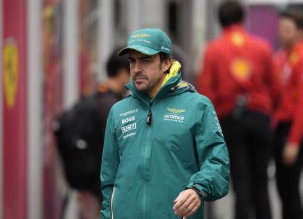Fernando Alonso lidera entrenamientos libres del GP de Canadá, Checo termina décimo