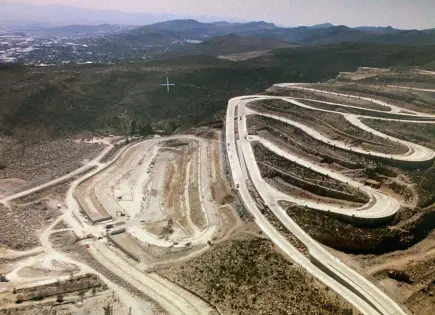 Van por reforestación en la Sierra de San Miguelito