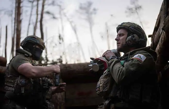 Acusan en Alemania a estadounidense de ofrecer información militar delicada de EEUU a China