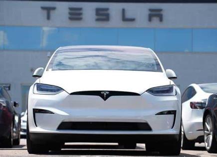 Tesla despedirá a casi un 10% de trabajadores
