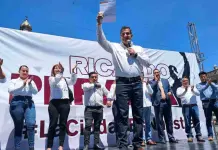 Impacto de la guerra sucia en la campaña política Impacto de la guerra sucia en la campaña política