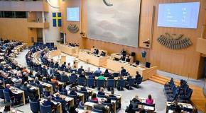 Suecia baja edad para cambio de género