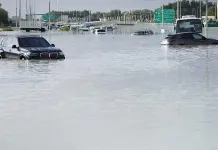 Lluvia en Emiratos &Aacute;rabes Unidos: Medidas y consecuencias