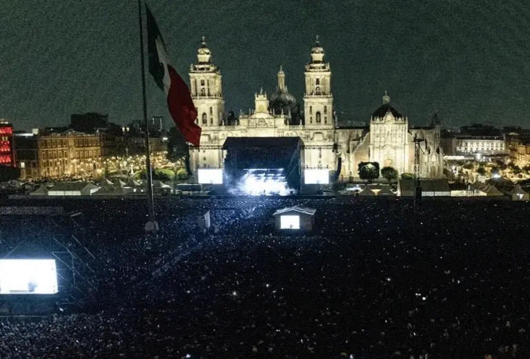 Concierto de Interpol en el Zócalo de la CDMX Concierto de Interpol en el Zócalo de la CDMX