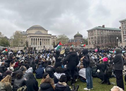 Estudiantes de NYU levantan campamento en apoyo a Palestina
