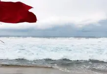 Rescates y Accidentes en Playas de Mazatl&aacute;n por Mar de Fondo