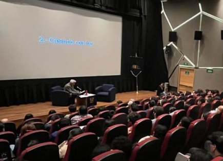 Reconocimiento a la ENAC de la UNAM por su Trayectoria en Medios Audiovisuales