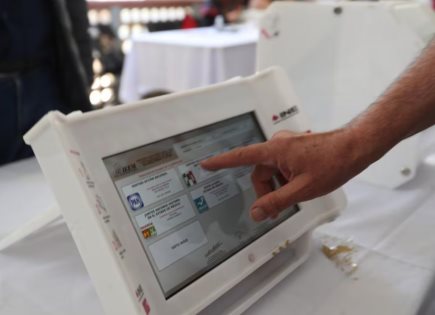 Investigación del INE sobre irregularidades en registros de voto en el extranjero