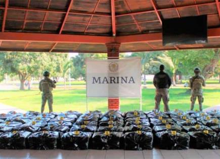 Decomiso de 3 Toneladas de Cocaína en Michoacán por la Marina