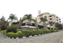 Aprobación del plan de envío de migrantes a Ruanda