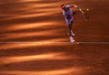 Rafael Nadal arrasa en su primer partido en el Abierto de Madrid