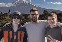 Ricky Martin comparte momentos especiales con sus hijos en Jap&oacute;n