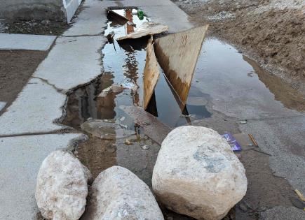 Repara la CEA tuberías en Ciudad Satélite y deja los destrozos