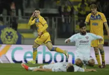 Frosinone vence a Salernitana y la condena al descenso Frosinone vence a Salernitana y la condena al descenso