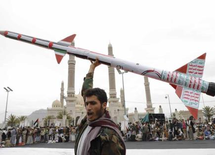 Derribo de dron de EEUU por rebeldes hutíes en Yemen