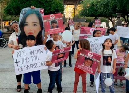 Marcha de Niños Huérfanos en Sonora