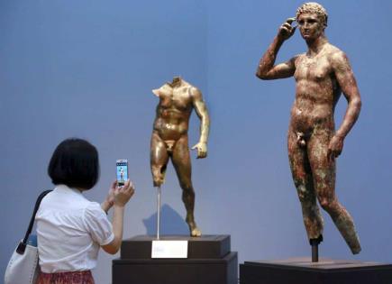 Corte Europea respalda a Italia en disputa por escultura griega del Museo Getty