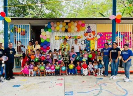 Celebra UASLP a la niñez de la Huasteca Sur