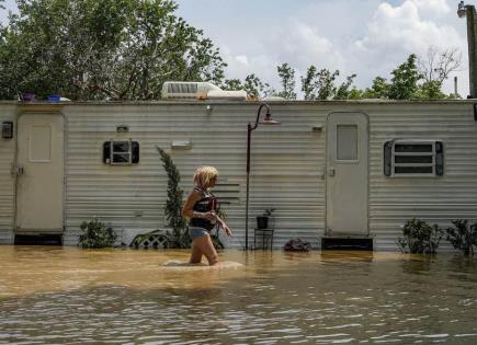 Lluvias intensas generan rescates y situaciones críticas en Houston