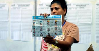 Los centros electorales cierran en Panamá y llega el conteo de votos