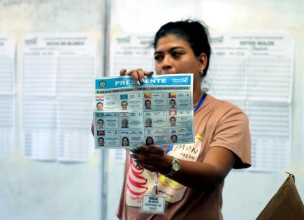 Los centros electorales cierran en Panamá y llega el conteo de votos