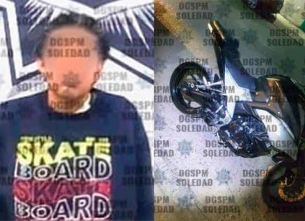 V&aacute;ndalo se paseaba en motocicleta hurtada