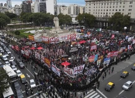 Protestas y paro general en Argentina por reformas de Javier Milei