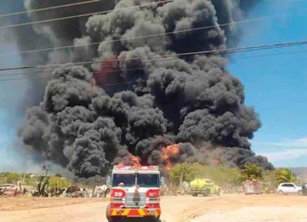Explosión de pipa en Culiacán causa incendio